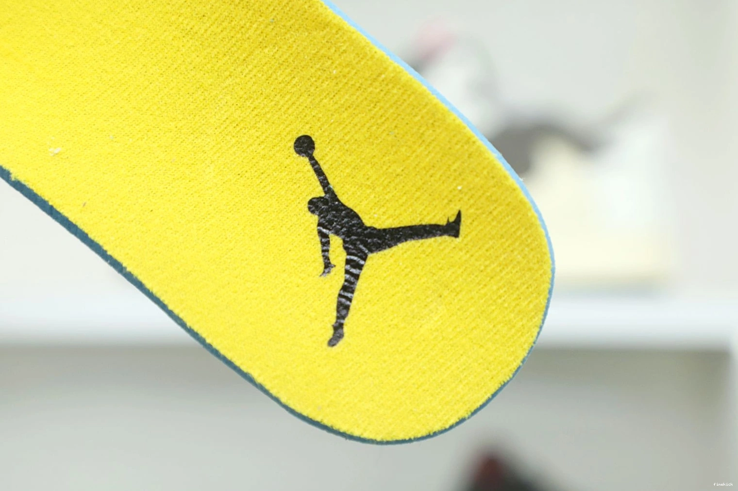4 'RAST AIR JORDAN RETRO WMNS 0812
